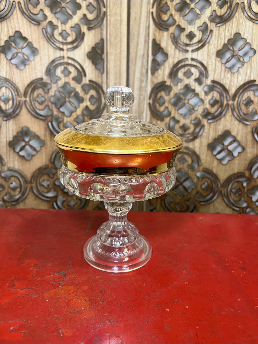 Indiana Glass King’s Crown thumbprint dish